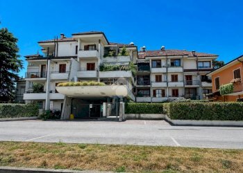 Villa a Schiera via Arturo Toscanini, Verbania - foto 2