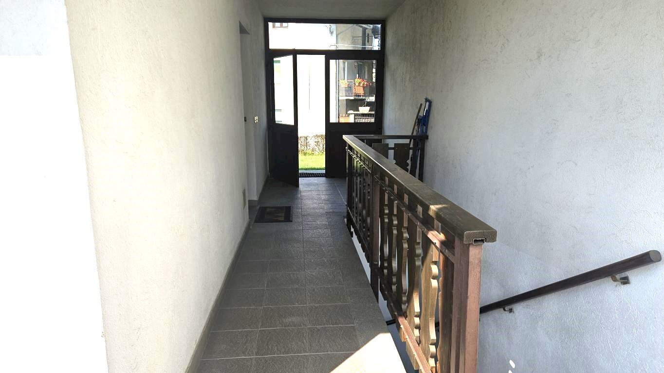 Two-room apartment Frazione Les Faverges, Nus - photo 2