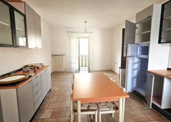 Two-room apartment Frazione Les Faverges, Nus - photo 3