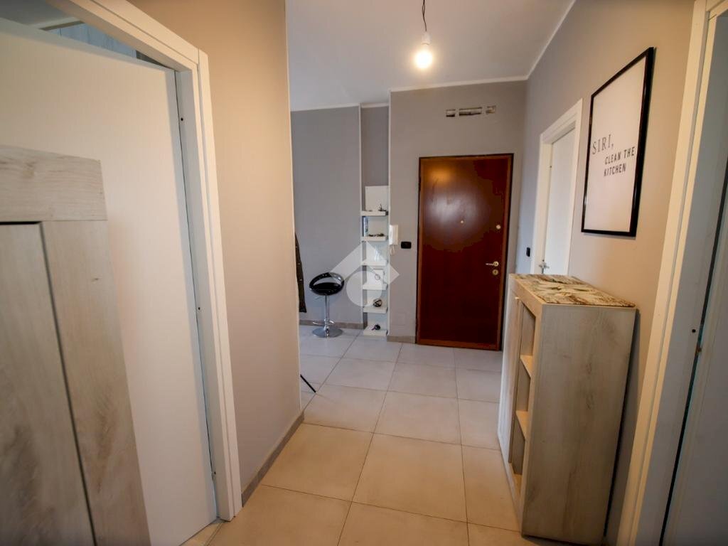 Three-room apartment Corso Italia, San Benigno Canavese - photo 3
