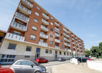 Three-room apartment Corso Italia, San Benigno Canavese - photo 1