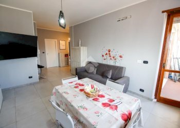 Three-room apartment Corso Italia, San Benigno Canavese - photo 7