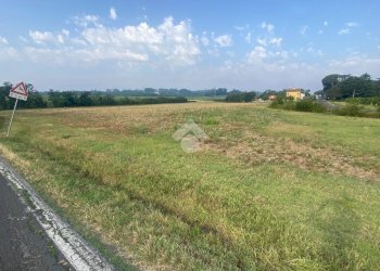 Agricultural land via montecatone, Imola - photo 1