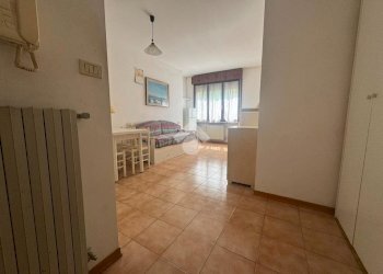 Monolocale Via Gran Sasso D'Italia, Reggio nell'Emilia - foto 10