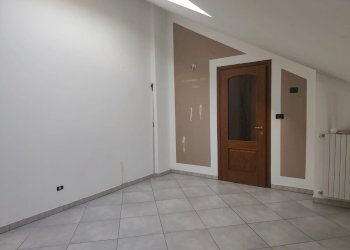 Four-room apartment La Loggia via Pirandello 8, La Loggia - photo 29