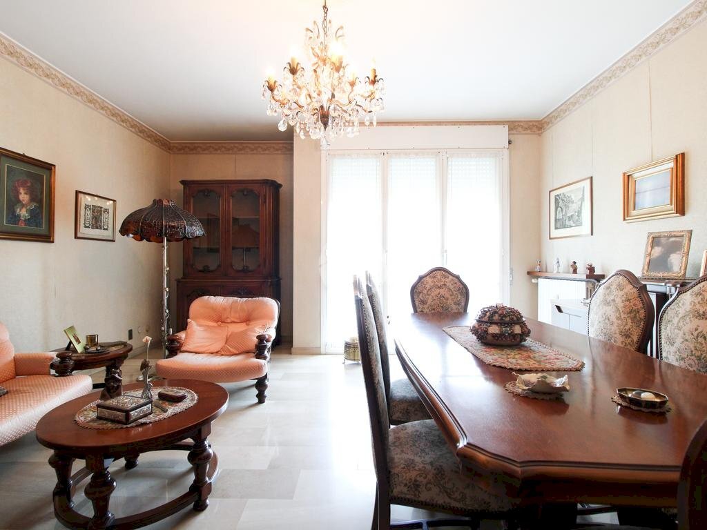 Three-room apartment Via Gian Rinaldo Carli, Milano (neighborhood Affori) - photo 1