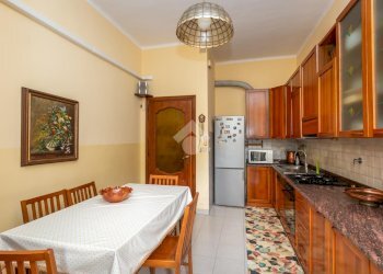 Four-room apartment Corso Lecce, Torino (neighborhood Campidoglio) - photo 12