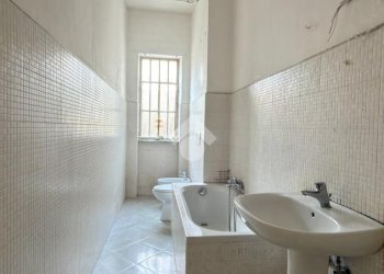 Quadrilocale Via Vittorio Asinari di Bernezzo, Torino (zona Parella) - foto 12