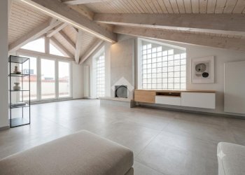 Four-room apartment Via Giovanni Servais, Torino (neighborhood Parella) - photo 2