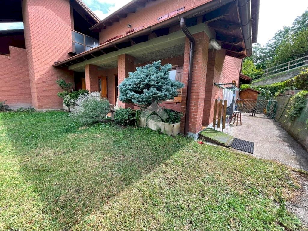 Four-room apartment Regione crou, Aosta - photo 3