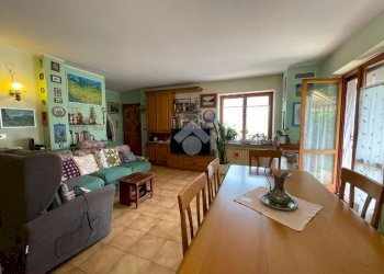 Four-room apartment Regione crou, Aosta - photo 18