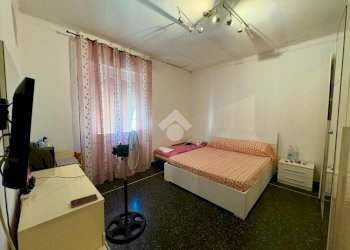 Four-room apartment Via dei sessanta, Genova (neighborhood Cornigliano) - photo 5