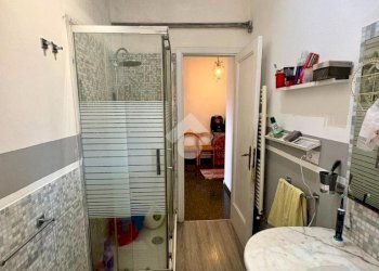 Four-room apartment Via dei sessanta, Genova (neighborhood Cornigliano) - photo 12