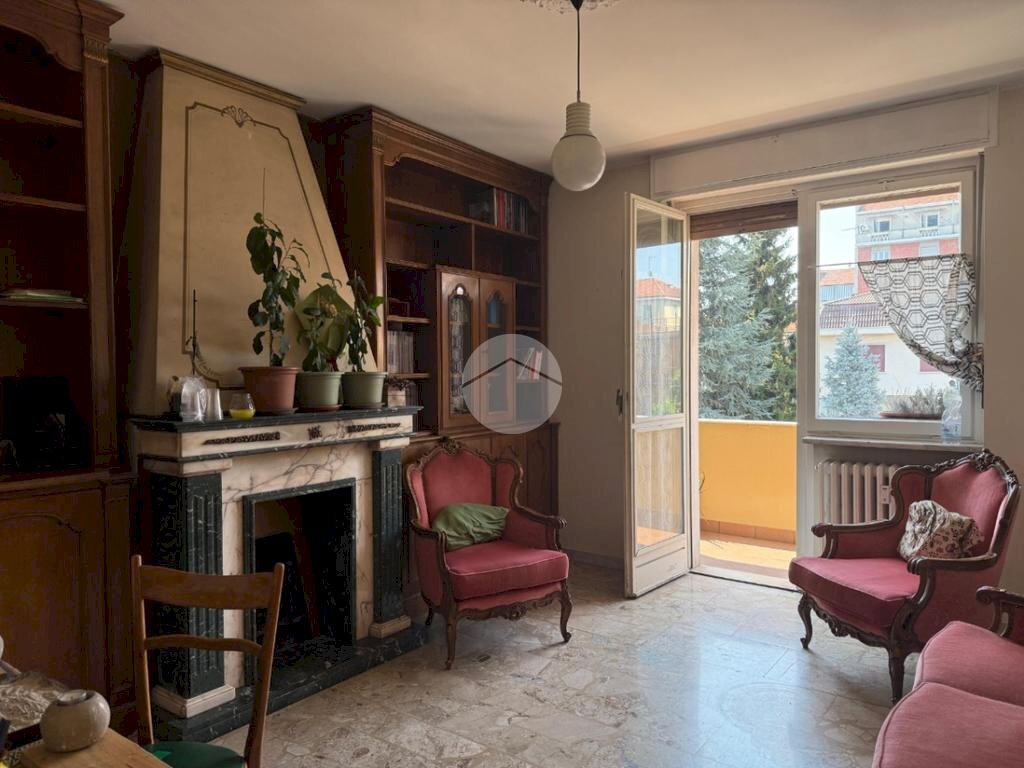 Four-room apartment Via trivero, Torino (neighborhood Parella) - photo 2
