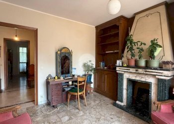 Four-room apartment Via trivero, Torino (neighborhood Parella) - photo 4