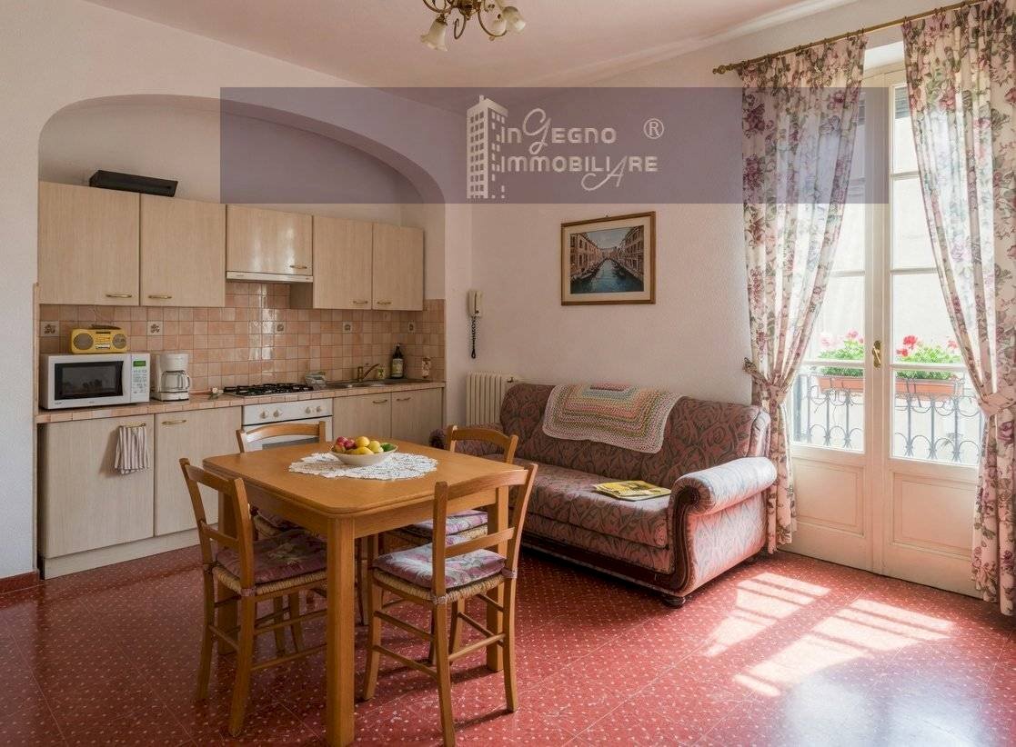 Two-room apartment Corso Belgio, Torino (neighborhood Vanchiglietta) - photo 1