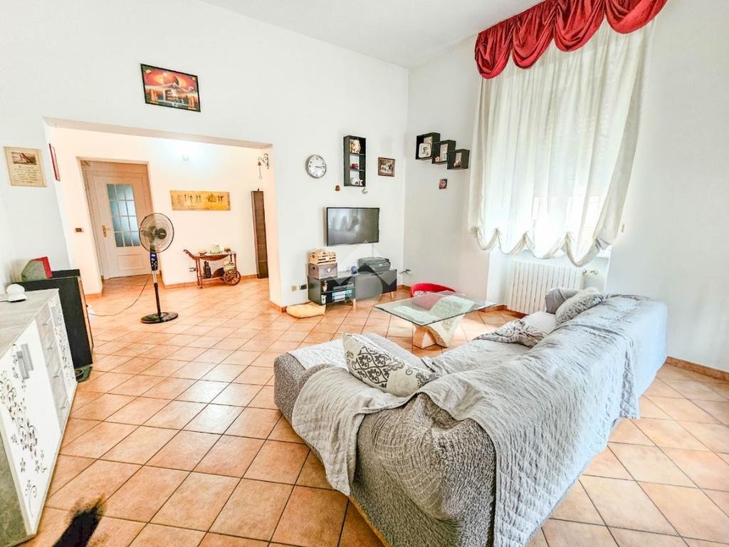 Apartment Via Giuseppe Mazzini, Bosco Marengo - photo 3