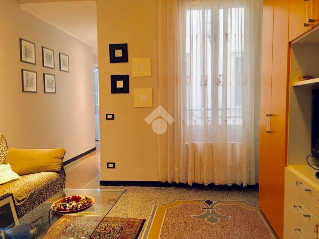 Four-room apartment Via Montevideo, Genova (neighborhood Foce) - photo 3