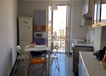 Four-room apartment Via Montevideo, Genova (neighborhood Foce) - photo 10