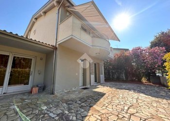 Portion of a house Viale dei Lecci, Ravenna (neighborhood Marina Romea) - photo 42