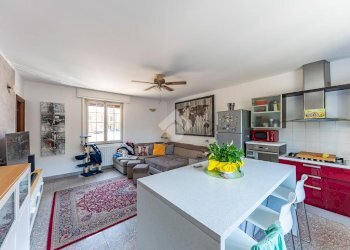 Three-room apartment Via Giuseppe Mazzini, Lainate - photo 4