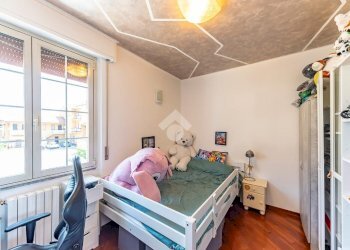Three-room apartment Via Giuseppe Mazzini, Lainate - photo 14
