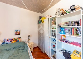 Three-room apartment Via Giuseppe Mazzini, Lainate - photo 16