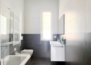 Four-room apartment Via Fratellanza, Bollate - photo 16