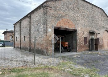 Rustico Via Comacchio, Ferrara (zona Cona) - foto 3