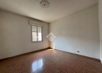 Four-room apartment Via Vicenza, Modena (neighborhood Buon Pastore - Parco Amendola) - photo 11
