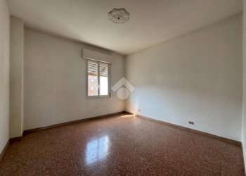Four-room apartment Via Vicenza, Modena (neighborhood Buon Pastore - Parco Amendola) - photo 12