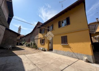 Rustic Via Ancillotto, Magenta - photo 1