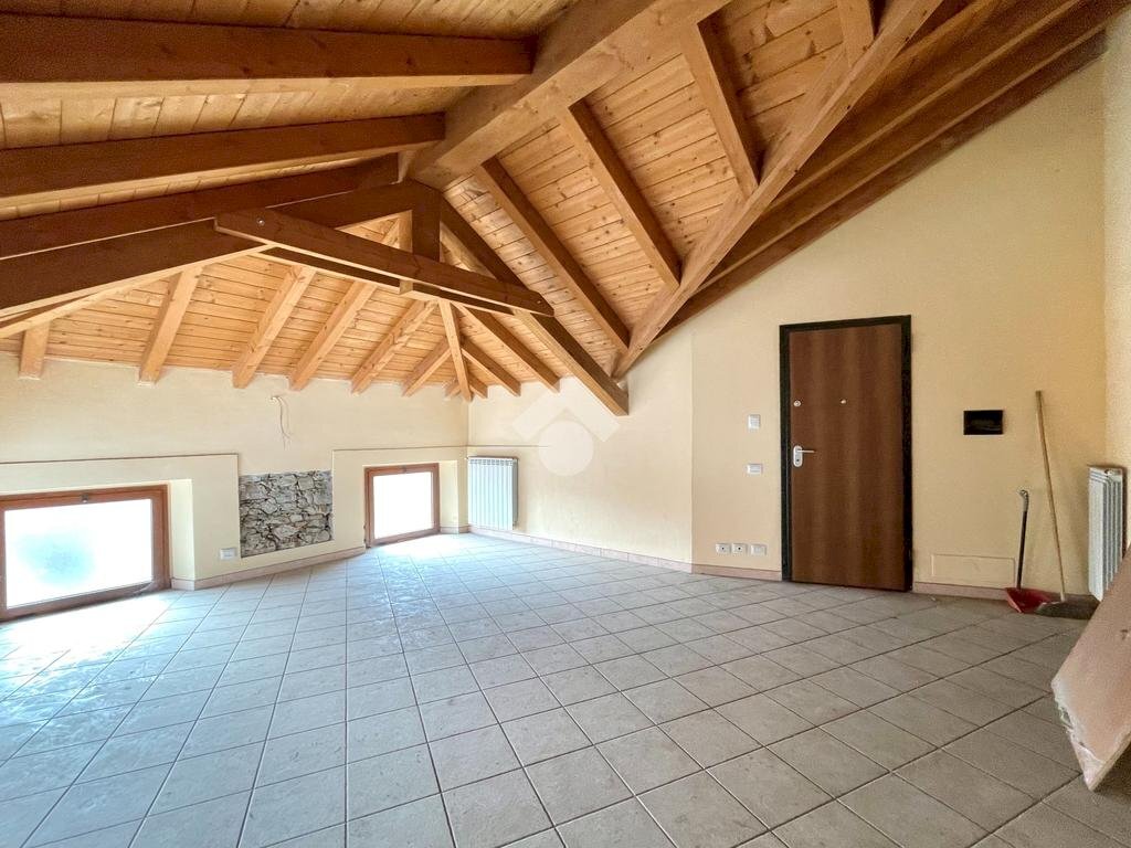 Trilocale Via De Gregori, Pogno - foto 2
