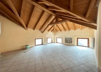 Trilocale Via De Gregori, Pogno - foto 3