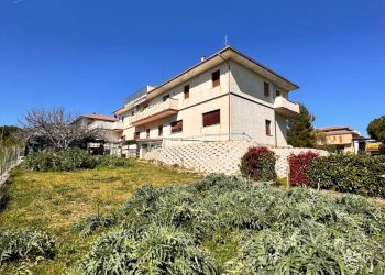 Foto 2 - Semi-detached house Via Della Pace
 
3, Magliano di Tenna - photo 2