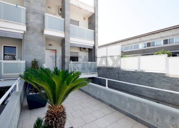 Terrazza - Four-room apartment Via degli Impagliatori
 
14, Giovinazzo - photo 2