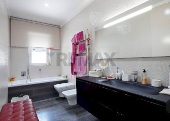 Bagno - Four-room apartment Via degli Impagliatori
 
14, Giovinazzo - photo 12