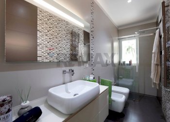 Bagno - Four-room apartment Via degli Impagliatori
 
14, Giovinazzo - photo 15