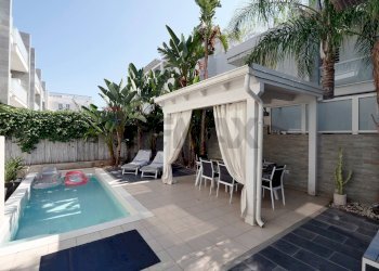 Piscina - Four-room apartment Via degli Impagliatori
 
14, Giovinazzo - photo 28