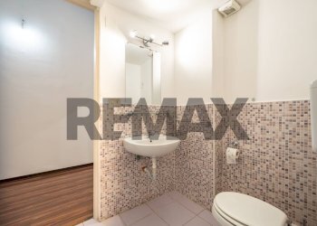 Bagno - Quadrilocale Via Ragusa
 
5, Palermo - foto 16