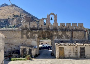 Edificio all\'aperto - Casa indipendente contrada castello di baida
snc, Castellammare del Golfo - foto 40