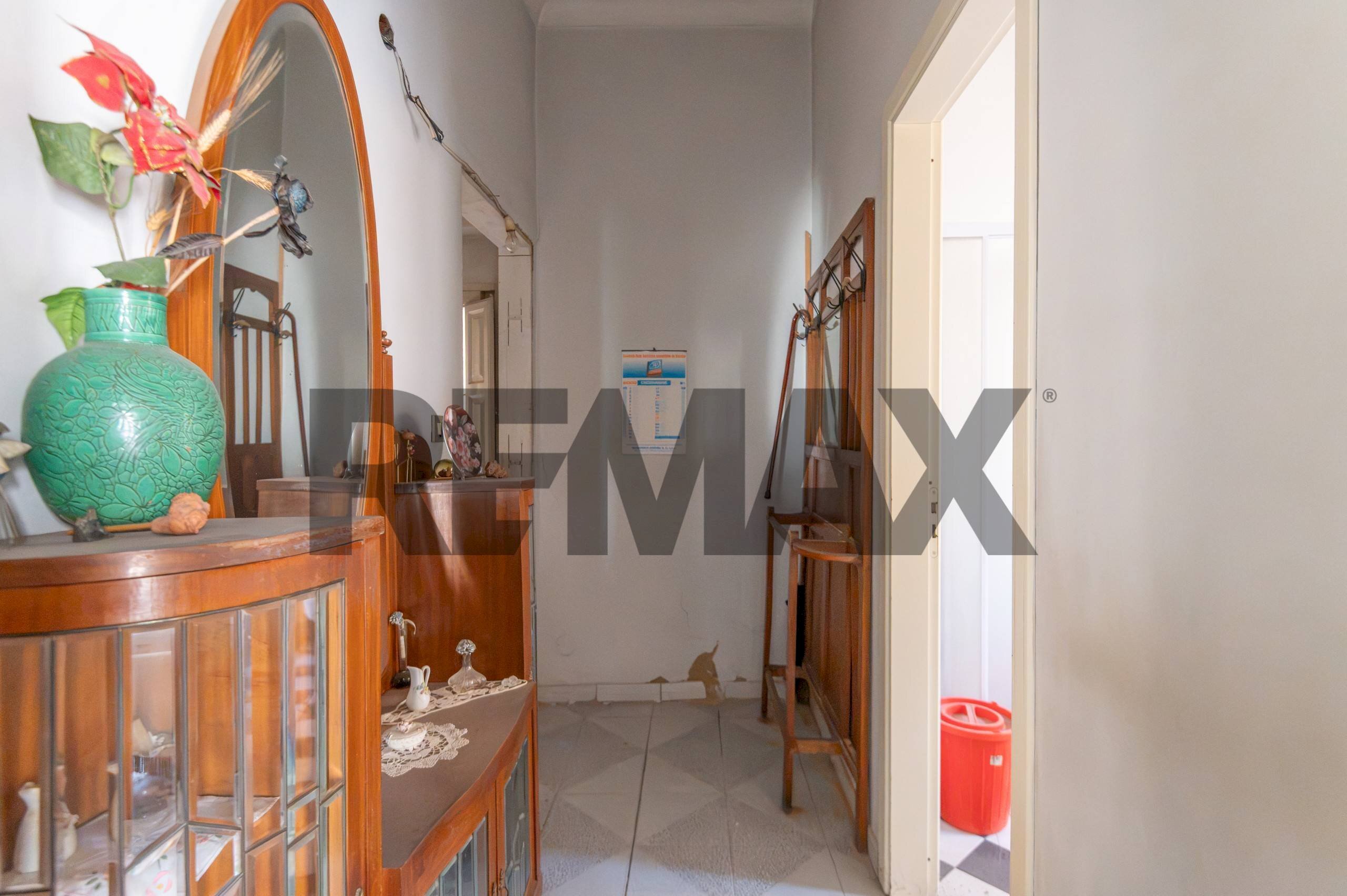 Hall / corridoio - Trilocale Via Favitta
16, Caltagirone - foto 3
