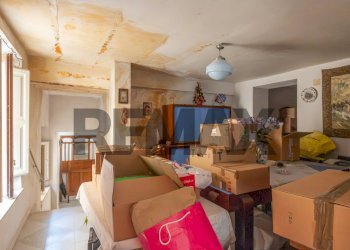 Soggiorno - Trilocale Via Favitta
 
16, Caltagirone - foto 7