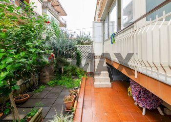 Terrazza - Quadrilocale Via Feudogrande
 
141, Fiumefreddo di Sicilia - foto 16