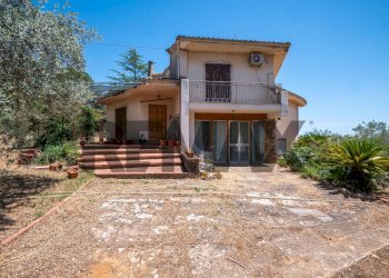 Casa all\'aperto - Villa Via Ettore Majorana
 
33, Caltagirone - foto 2