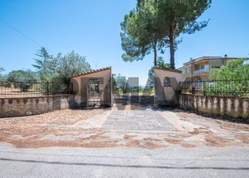 Casa all\'aperto - Villa Via Ettore Majorana
 
33, Caltagirone - foto 9
