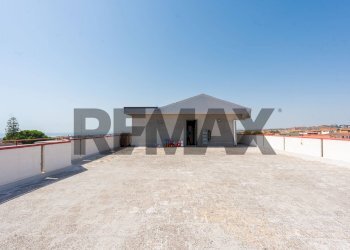 Casa all\'aperto - Trilocale Via San Nullo
 
15, Catania - foto 19