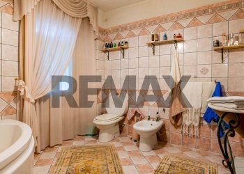 Bagno - Casa semi indipendente Via degli Oleandri
 
20, San Pietro Clarenza - foto 18
