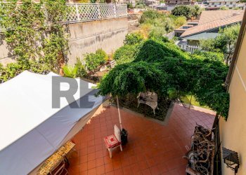 Terrazza - Casa semi indipendente Via degli Oleandri
 
20, San Pietro Clarenza - foto 23