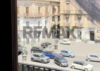 Edificio all\'aperto - Semi-detached house Via Santa Margherita
 
5, Paterno - photo 4
